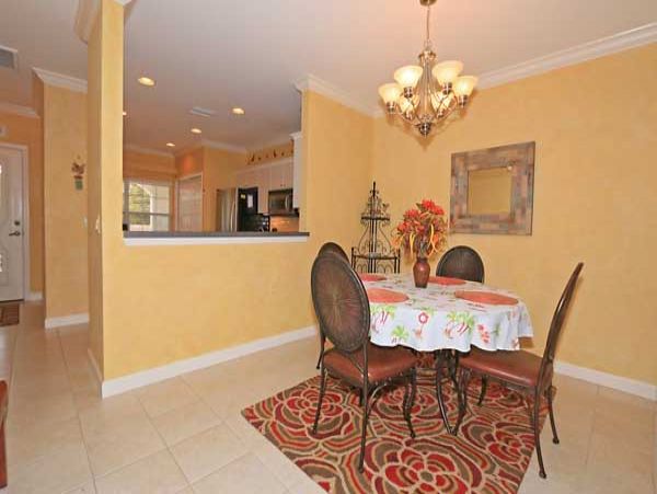 Naples Condo 970825