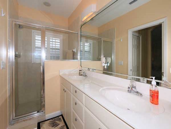 Naples Condo 970825