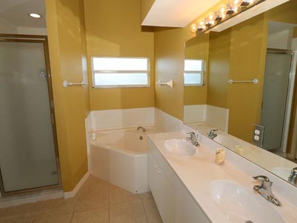 Naples Condo 970829