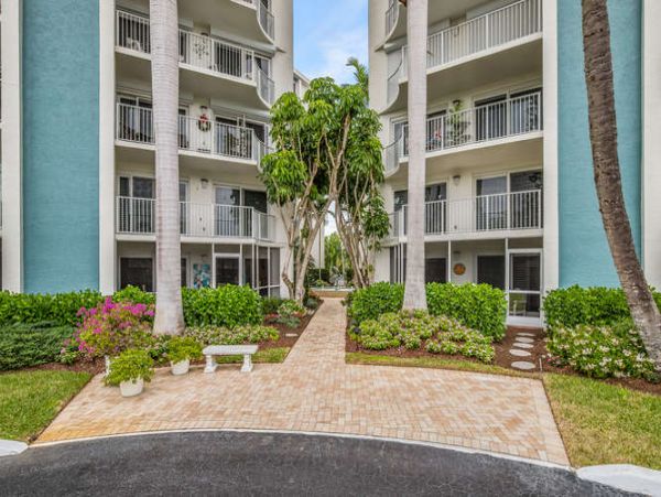 Naples Condo 970830