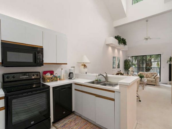 Naples Condo 970834