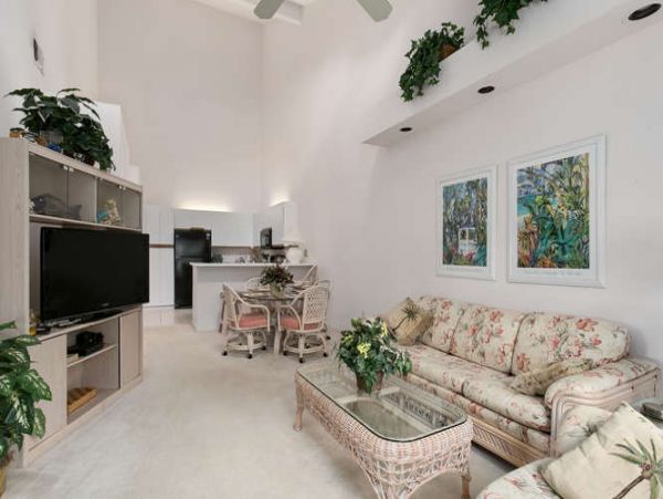 Naples Condo 970834