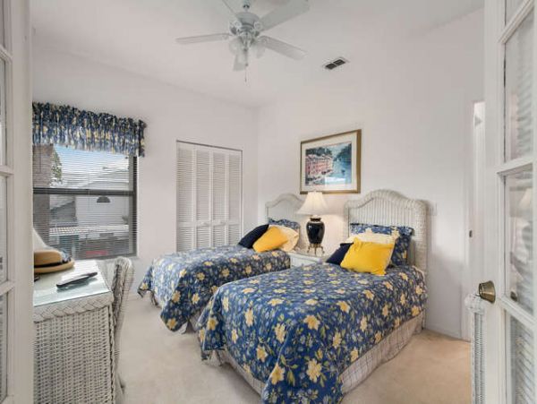 Naples Condo 970834