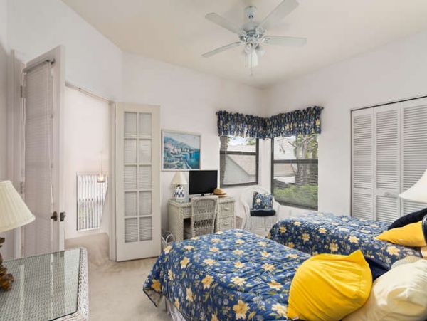 Naples Condo 970834