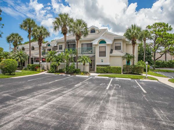 Naples Condo 970834