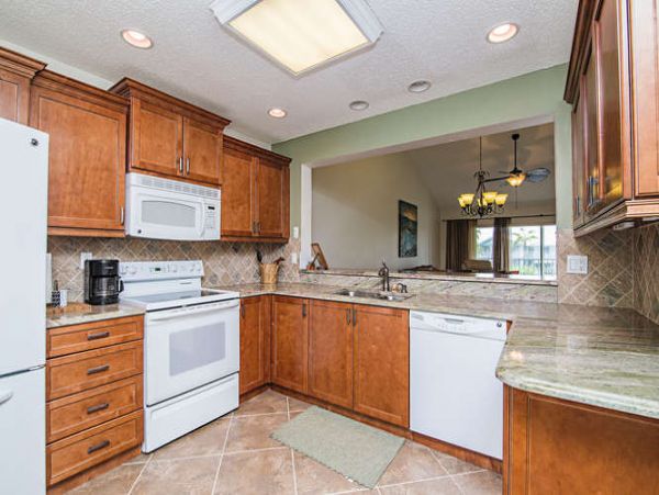 Naples Condo 970840