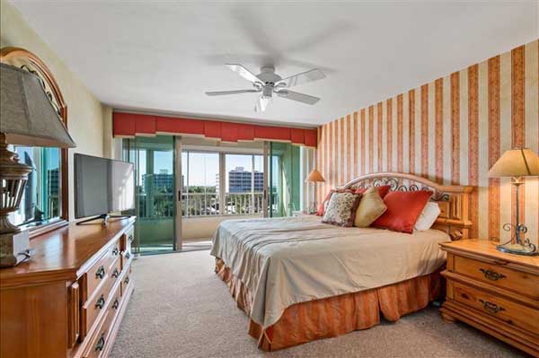 Naples Condo 970844