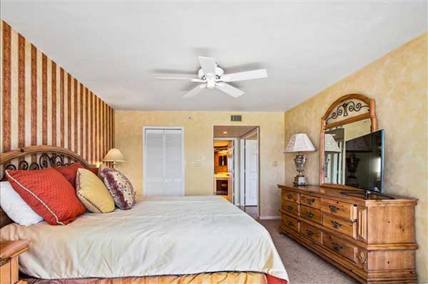 Naples Condo 970844