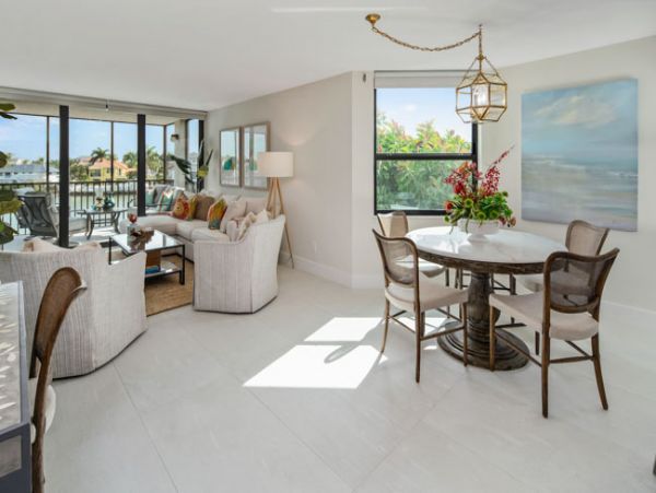 Naples Condo 970845