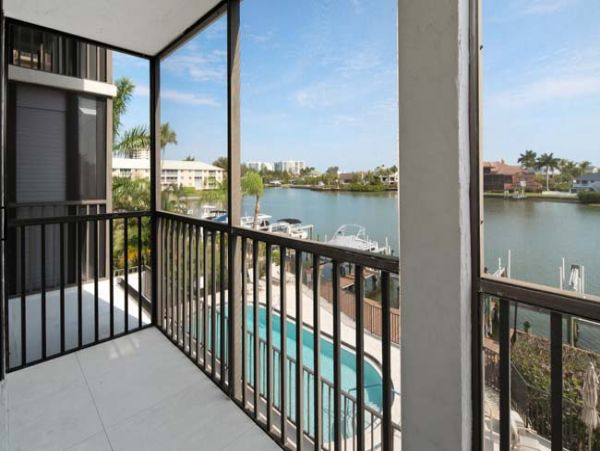 Naples Condo 970845