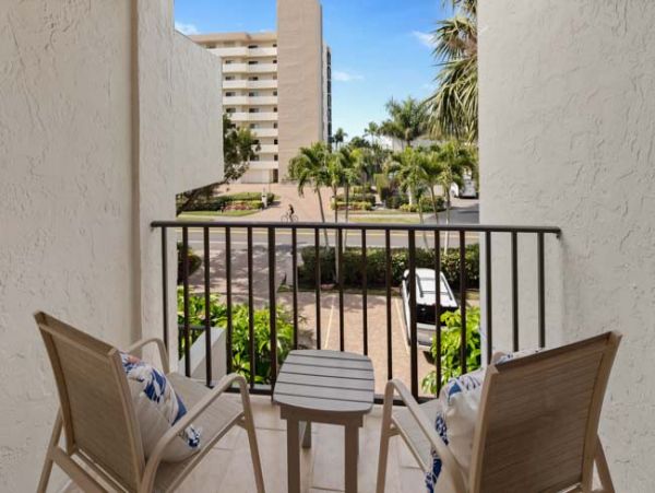 Naples Condo 970845