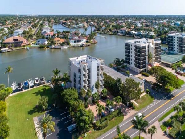 Naples Condo 970845