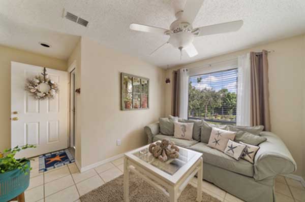 Naples Condo 970855
