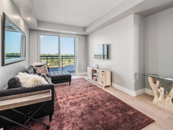 Naples Condo 970858