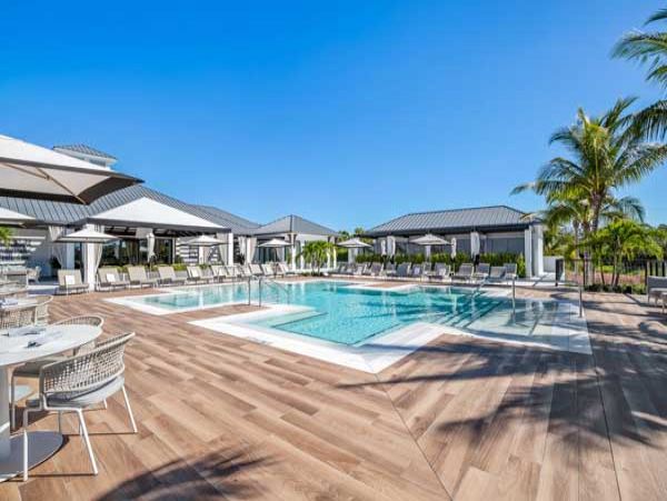 Naples Condo 970858