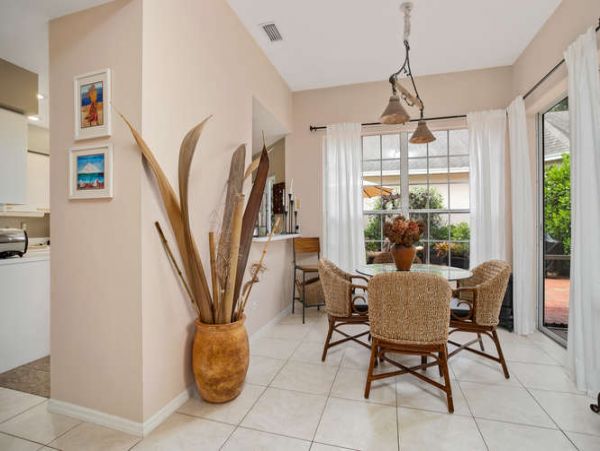 Naples Home 970862