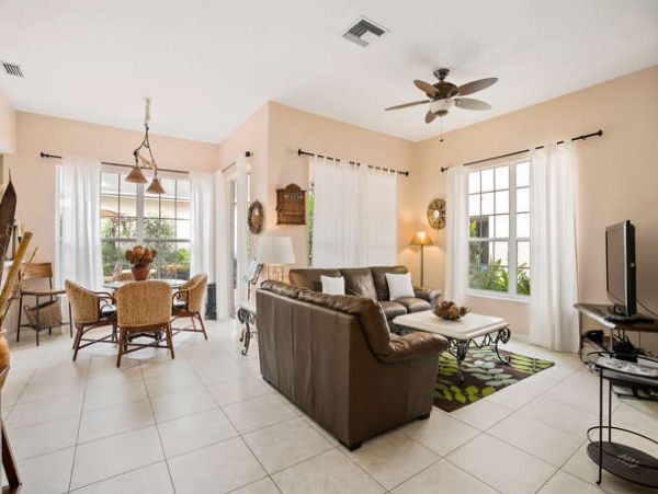 Naples Home 970862