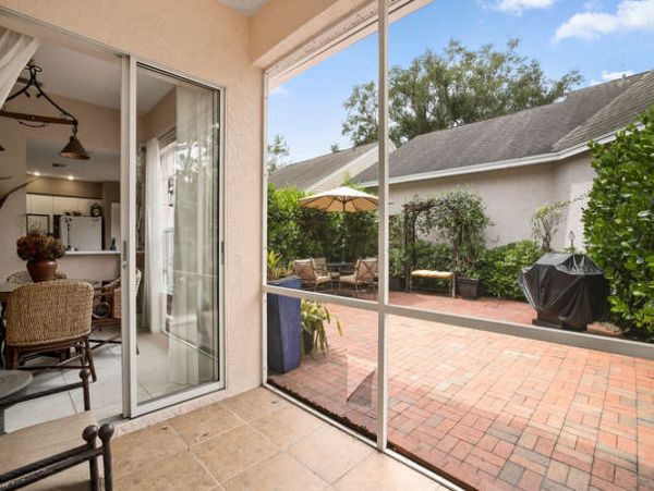 Naples Home 970862