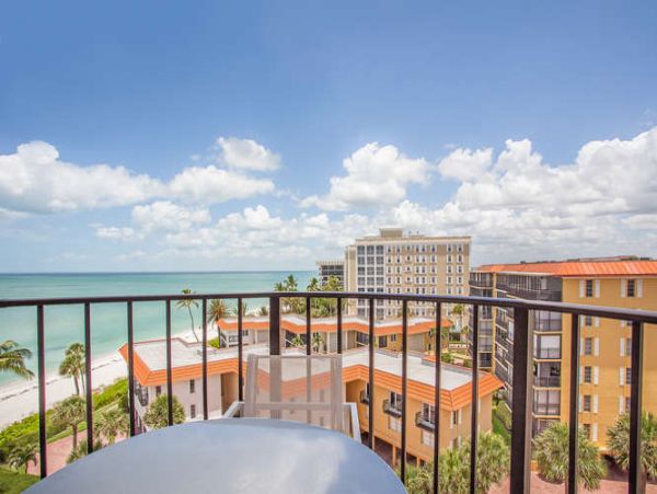 Naples Condo 970863