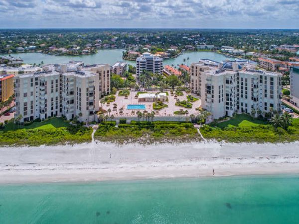 Naples Condo 970863