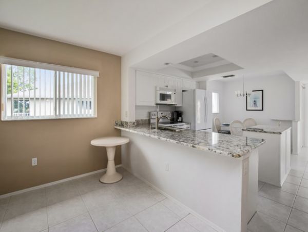 Naples Condo 970864