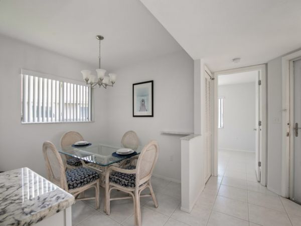 Naples Condo 970864