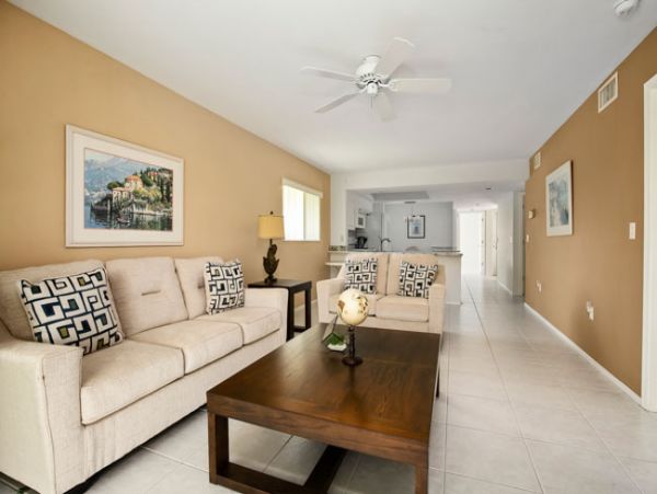 Naples Condo 970864