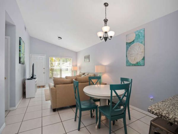 Naples Home 970873