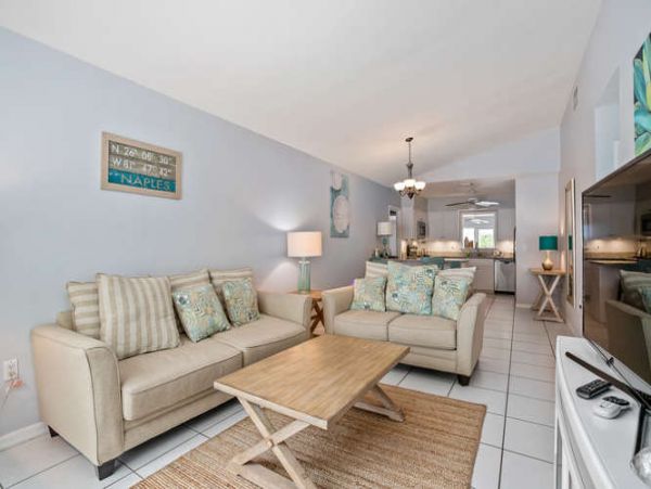 Naples Home 970873