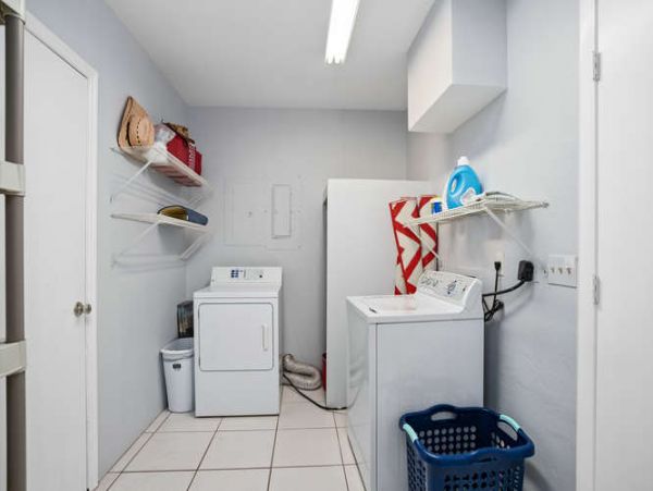 Naples Home 970873
