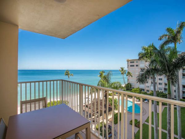 Naples Condo 970876
