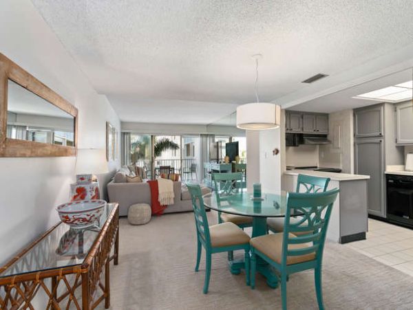 Naples Condo 970876