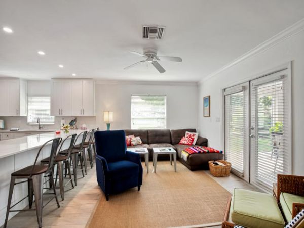 Naples Home 970881