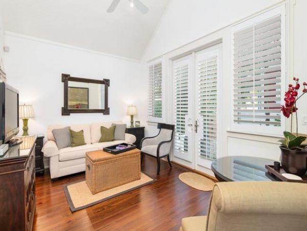 Old Naples Florida Luxury Vacation Home