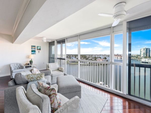 Top-Floor Waterfront Residence with Sweeping Views of Venetian Bay