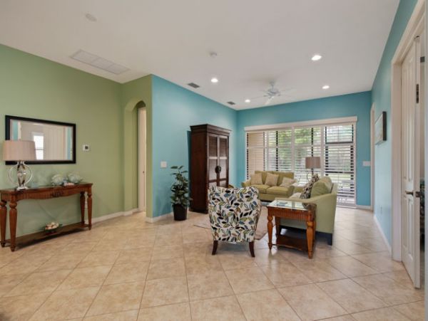 Naples Home 970896