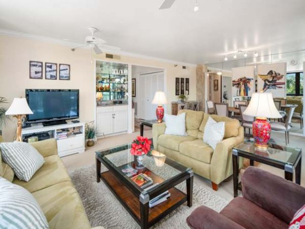 Naples Condo 970901