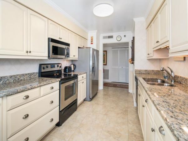 Naples Condo 970901