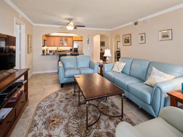 Naples Condo 970905