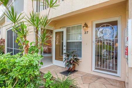 Naples Condo 970905