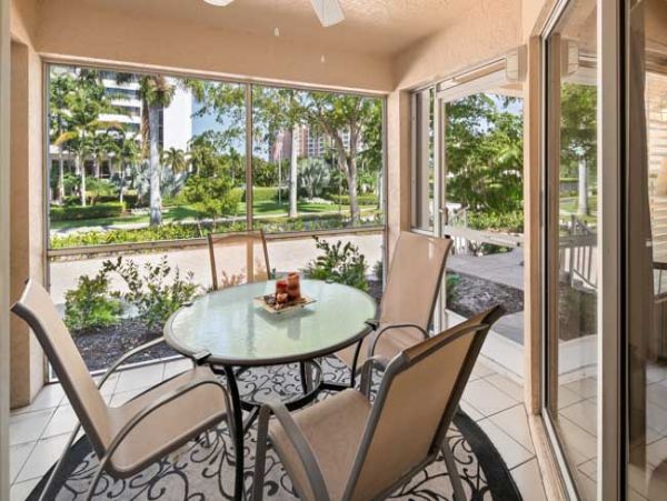 Naples Condo 970906