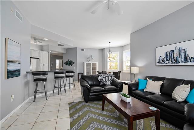 Stunning 3 Bedroom Condo in Naples Sleeps 6