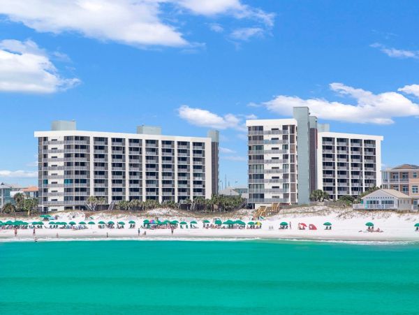 Destin Beachfront Vacation Rental – Three King Bedrooms in Miramar Beach