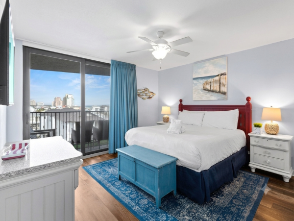 Destin Beachfront Vacation Rental – Three King Bedrooms in Miramar Beach