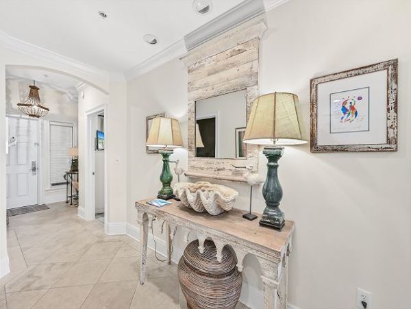 New Updated 4 bedroom on the Gulf