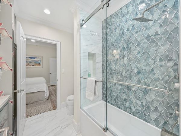 New Updated 4 bedroom on the Gulf