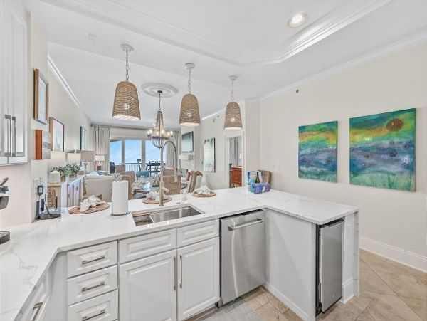 New Updated 4 bedroom on the Gulf