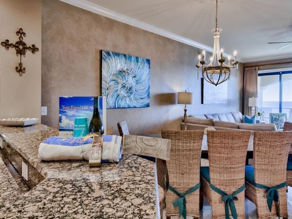 Destin Gulf Front Vacation Rental Luxury 4-Bedroom Beachfront Condo