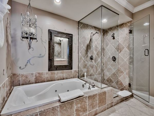 Destin Gulf Front Vacation Rental Luxury 4-Bedroom Beachfront Condo