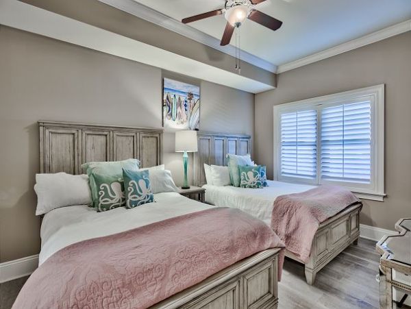Destin Gulf Front Vacation Rental Luxury 4-Bedroom Beachfront Condo